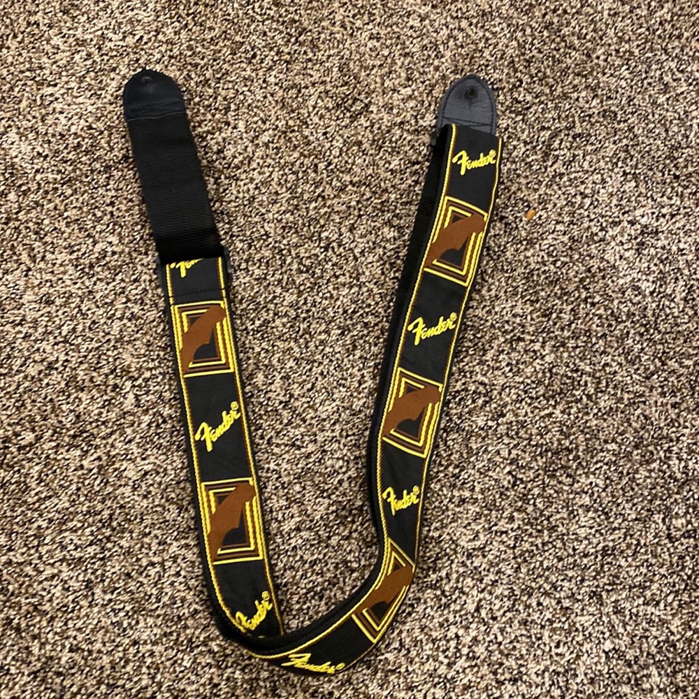 Fender 2” inch guitar strap